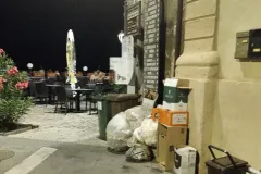 Tropea_e_i_suoi_rifiuti_7