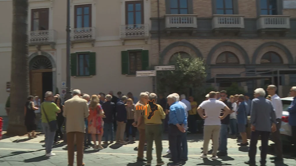 largo murmura