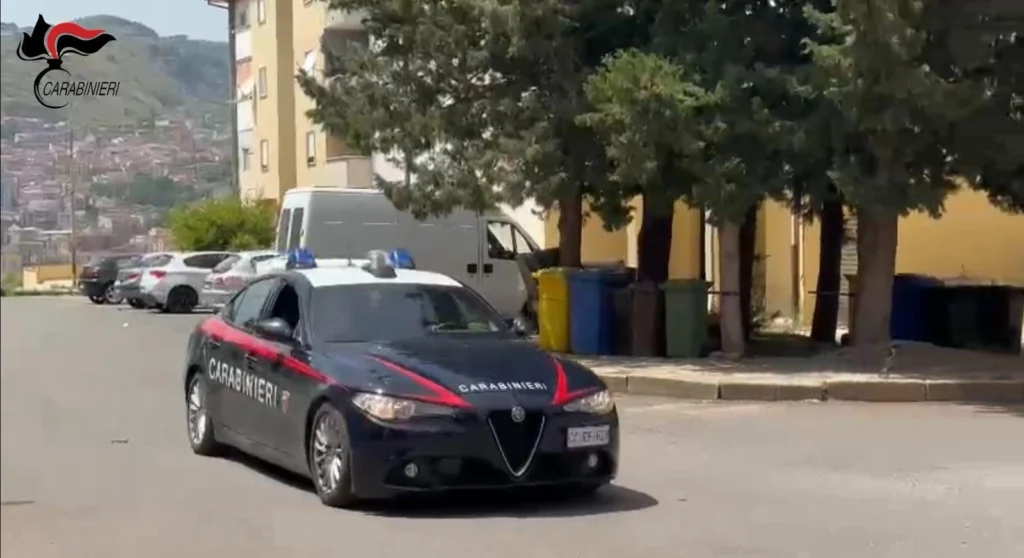 L’uomo fermato è ritenuto, allo stato delle indagini, uno dei concorrenti dell'assalto all’ATM della Banca Centro Calabria