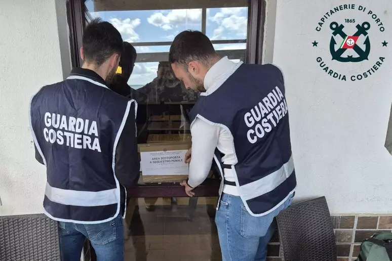 guardia costiera crotone